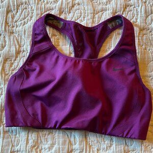 Nike Sports Bra S Purple